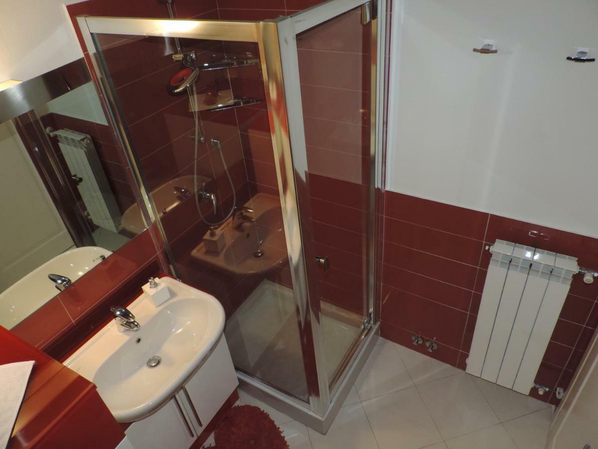 Apartment Feeling At - Varese